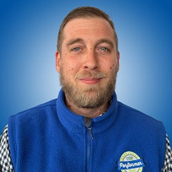 Triston Hopson, 1-800-GOT-JUNK? Las Vegas Franchise Partner headshot Triston Hopson, 1-800-GOT-JUNK? Las Vegas Franchise Partner headshot