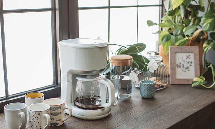how-to-dispose-of-an-old-coffee-maker.jpg