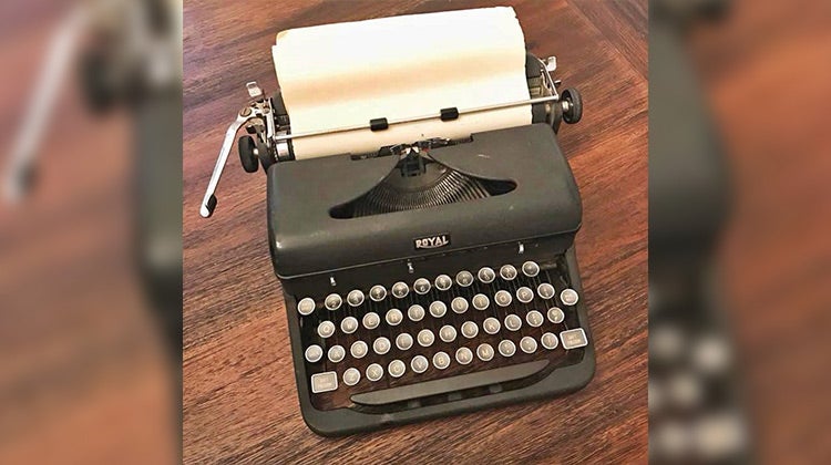 Black and white typewriter submitted by Mickael